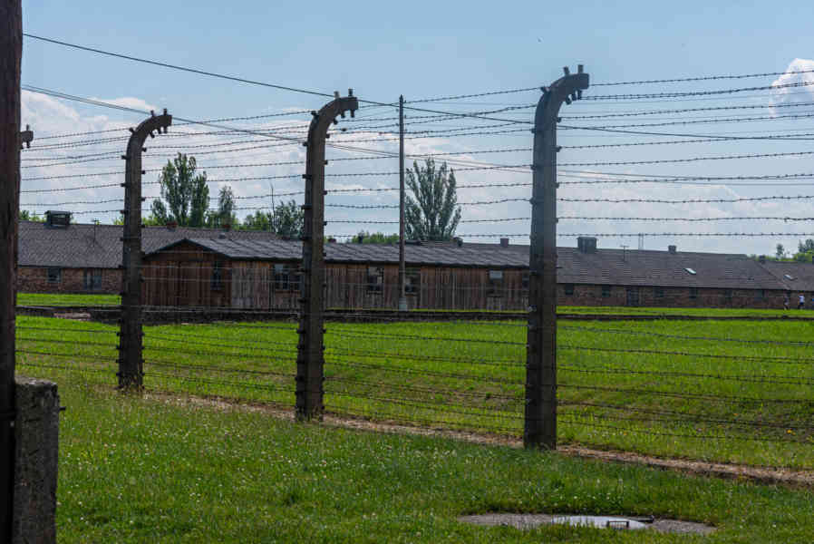 Polonia 060 - Auschwitz ll-Birkenau.jpg